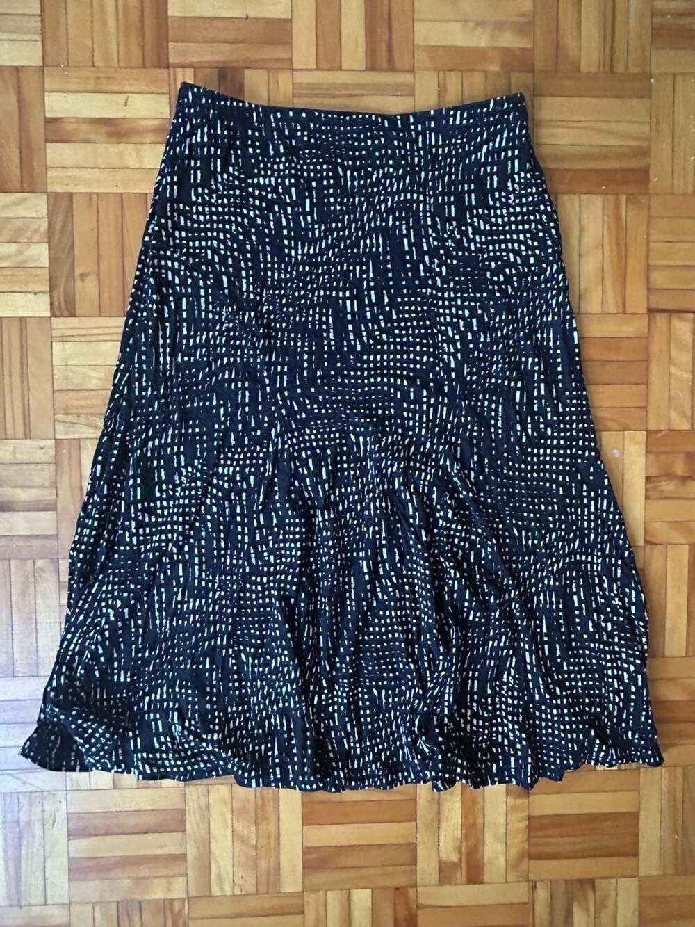 M&S Black and White Patterned Midi Skirt UK 8